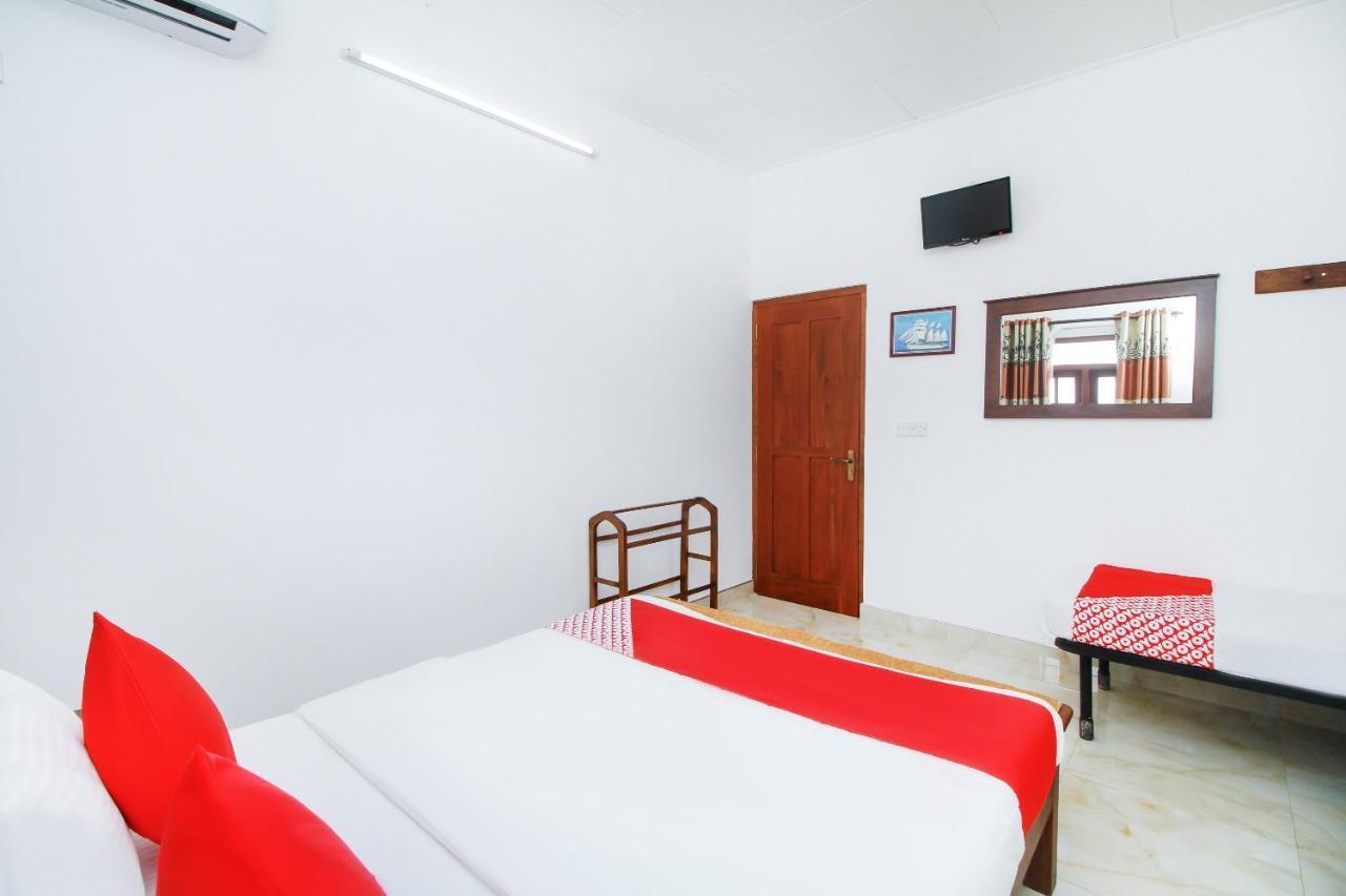 Ryan Residence & Restaurant Negombo Oda fotoğraf