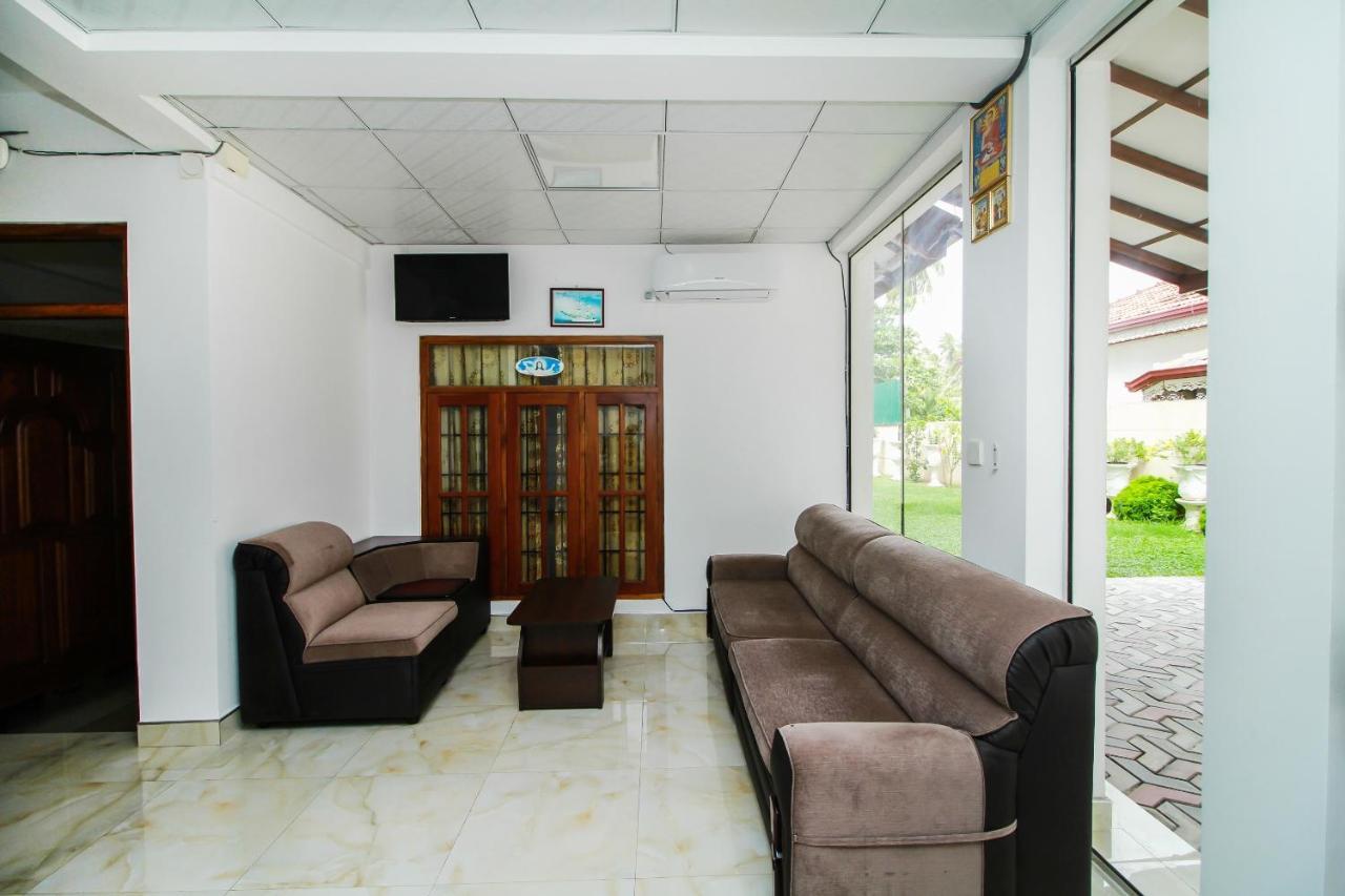 Ryan Residence & Restaurant Negombo Dış mekan fotoğraf